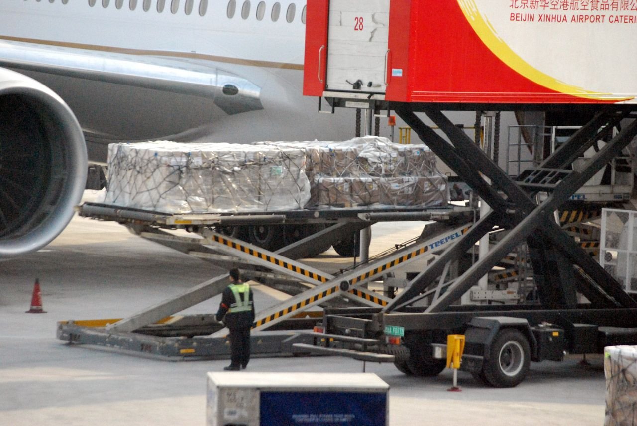 Air cargo loading